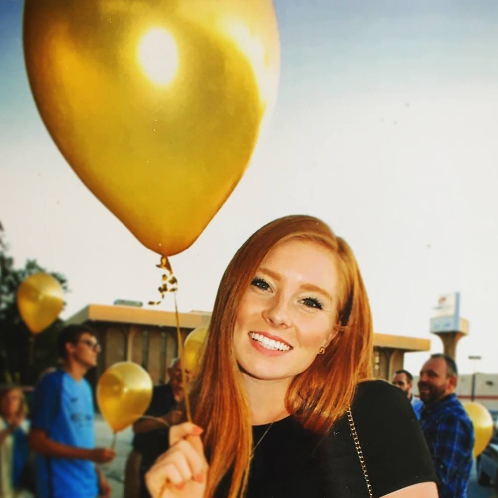 Meet your Posher, Sierra claire